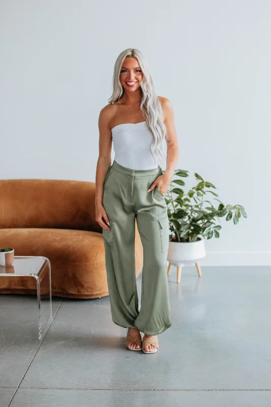 Women's Classic Outfit Adara Satin Cargo Pants - Olive