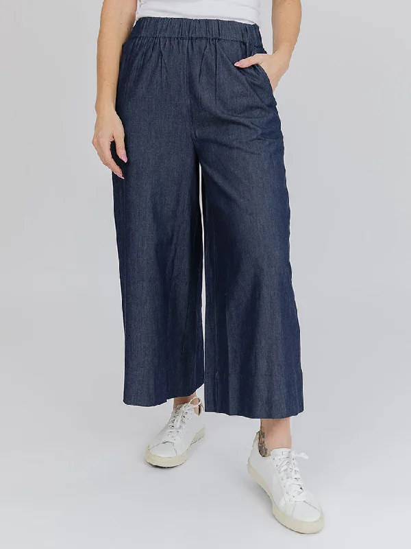 Women's Transitional Outfit Cropped Rosie Pant - Blue Denim