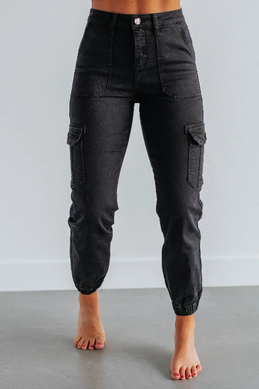 Women's Holiday Attire Jadia Risen Cargo Pants - Vintage Black