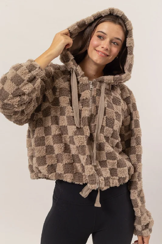 Women's Sports Apparel Hot Girl HYFVE Checkered Sherpa Hooded Shacket In Mocha