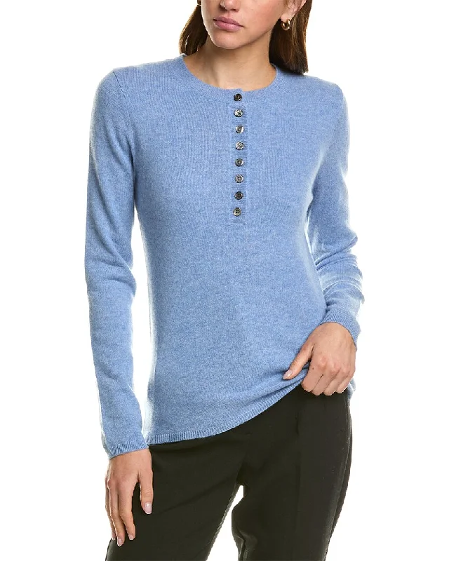 Women's Weekend Outfit InCashmere Henley Cashmere Sweater