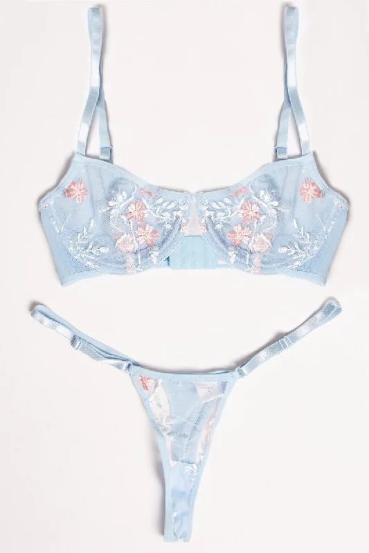 Women's Fashion-Forward Apparel Blue Embroidery Lingerie Set