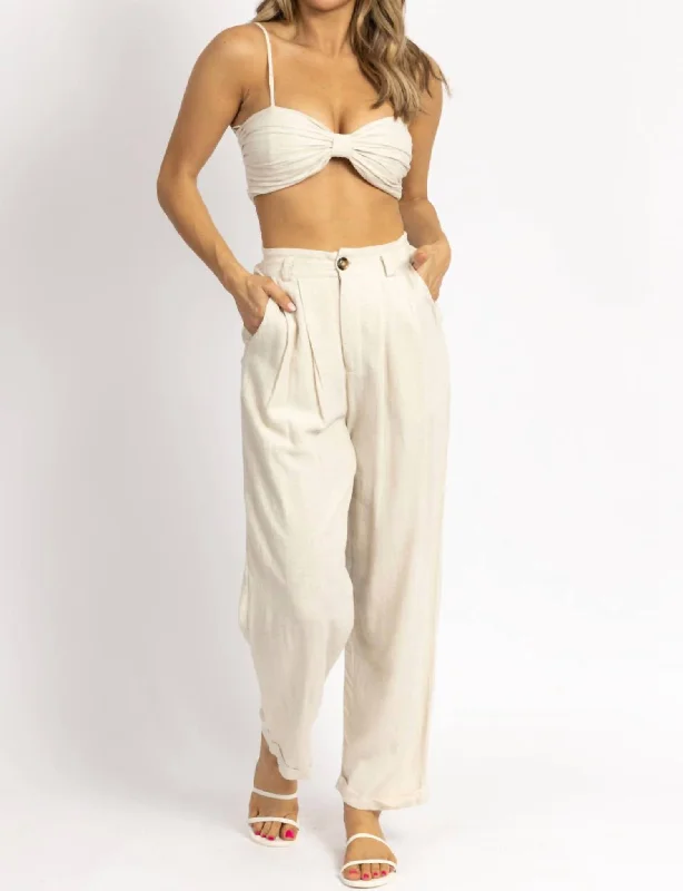 Women's Sports Apparel Linen Ruched Crop + Pant Set In Oatmeal