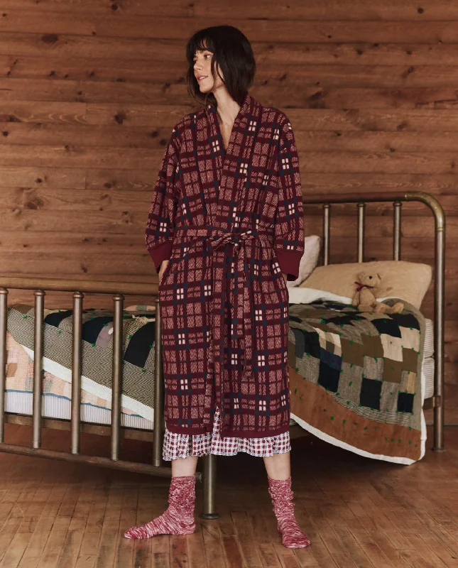 Women's Chic Apparel The Plush Fleece Robe. -- Fireside Plaid