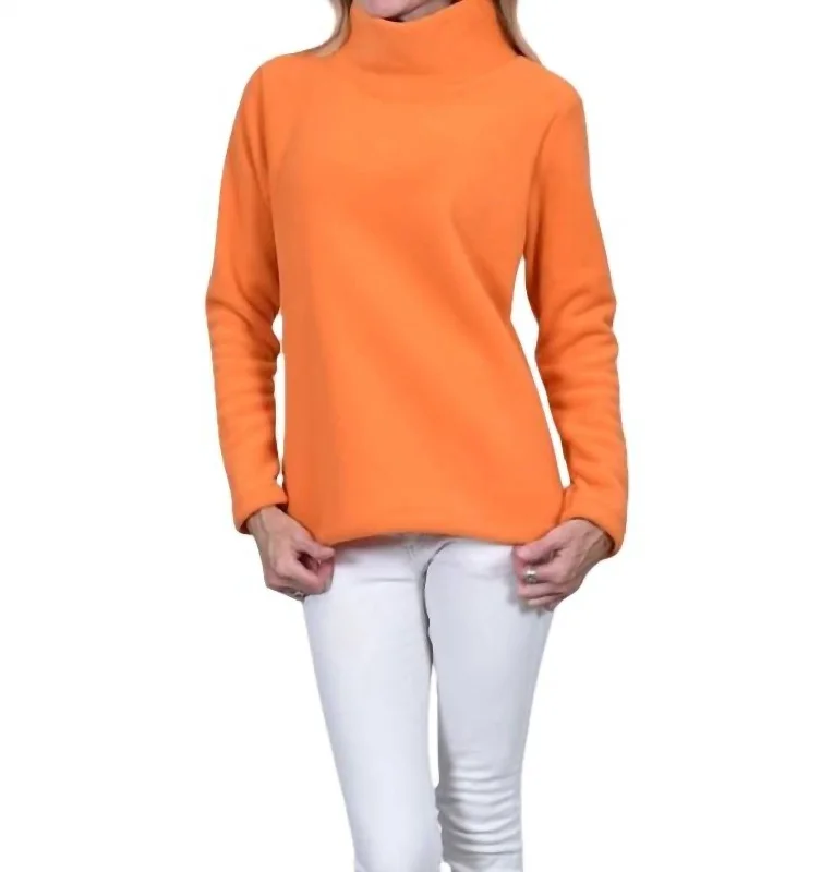 Trendy Athleisure Clothing For Women Acadia Fleece Top In Mandarin