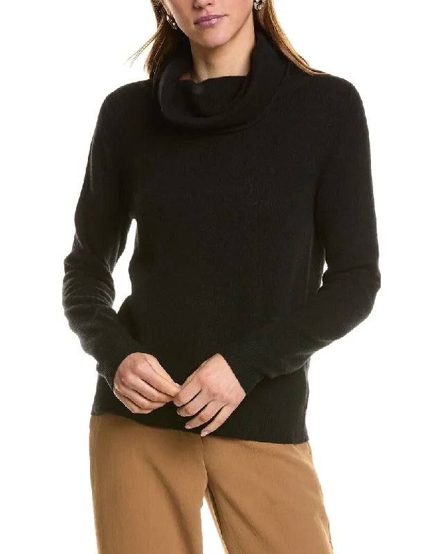 Women's Comfy Loungewear Outfit Kier + J Turtleneck Cashmere Sweater