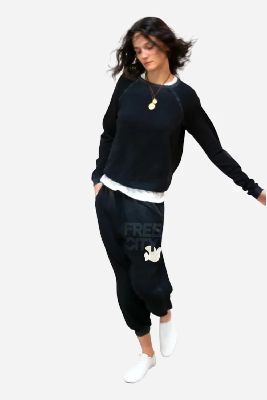 Women's Comfortable Lounge Outfit Free City Lucky Rabbits Sweatshirt in Superblack